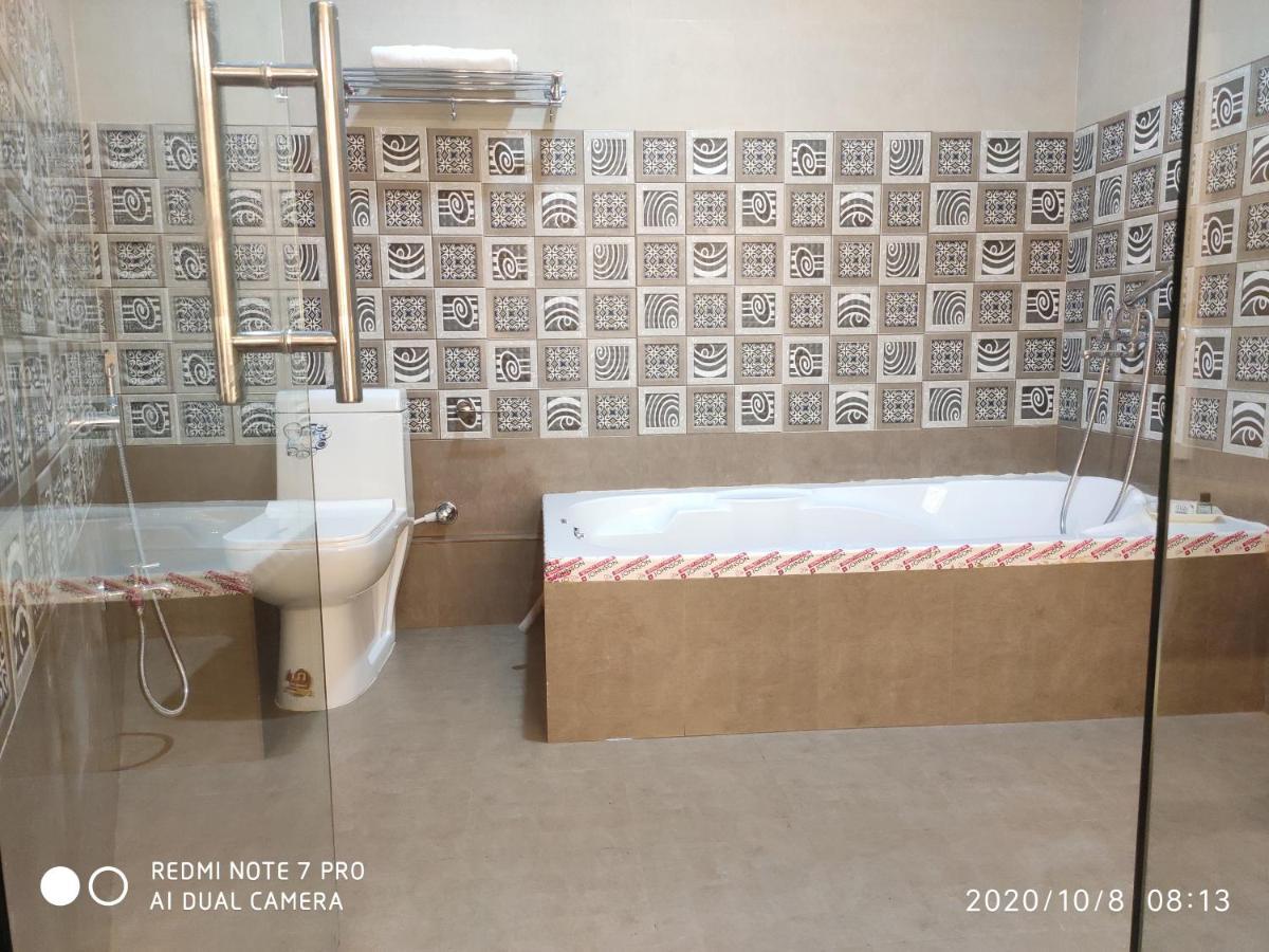 The Pearl Hotel Puri Luaran gambar